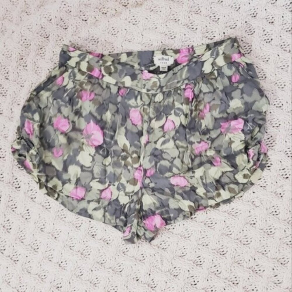 ARITZIA WILFRED High Waisted Babydoll Pleated Retro Shorts - Picture 12 of 16